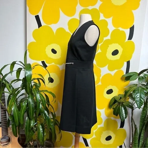 Mod Black Sleeveless Vintage 1960s / 1970s Knit Rhinestone Accent Mini Dress - Picture 7 of 9